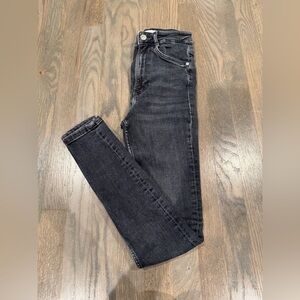 Zara Women's Skinny Jeans - Black